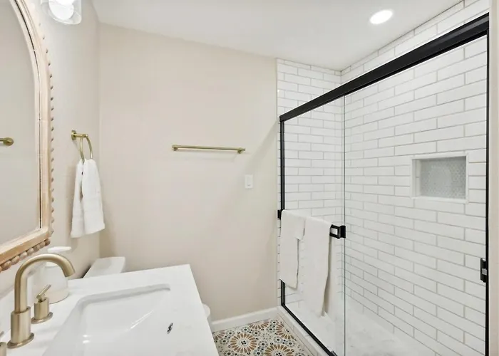 Charming & Stylish Apartment Tempe