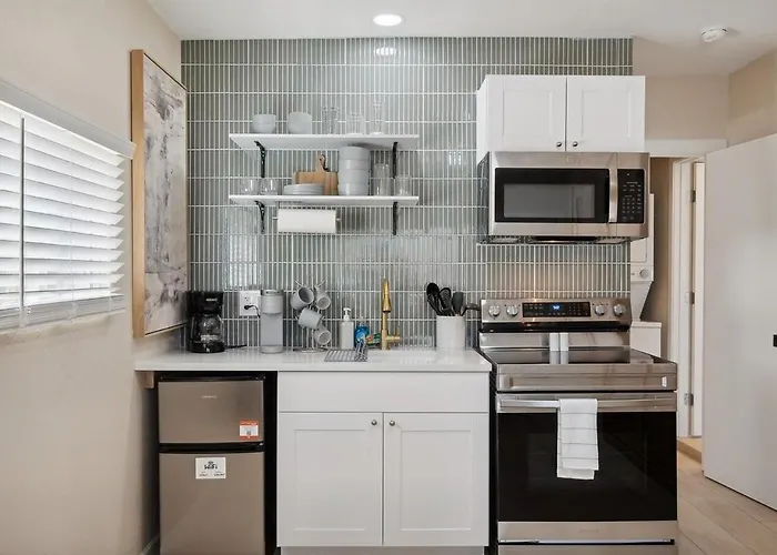 Apartment Charming & Stylish